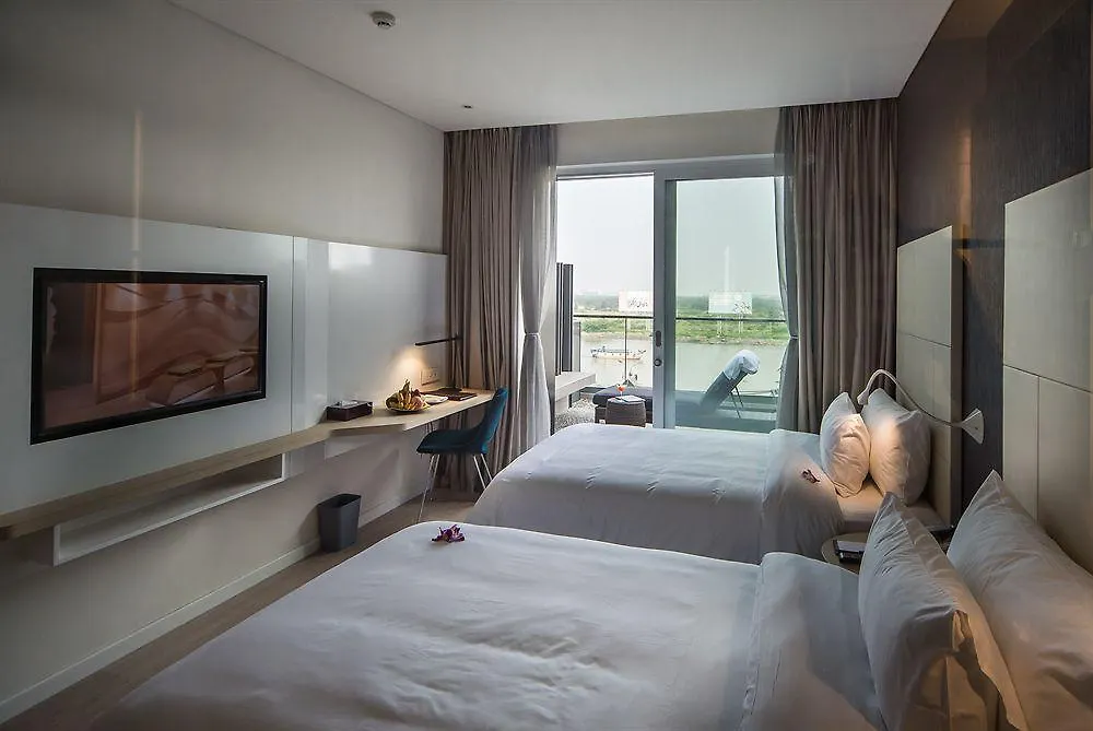Liberty Central Saigon Riverside Hotel Ho Chi Minh City