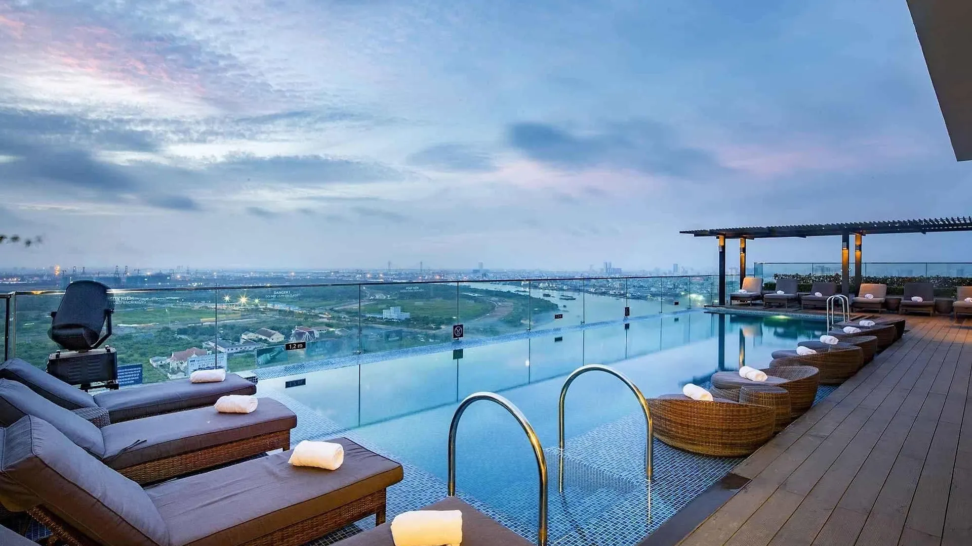 Liberty Central Saigon Riverside Hotel Ho Chi Minh City